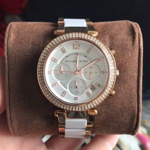 Michael Kors rose gold watch